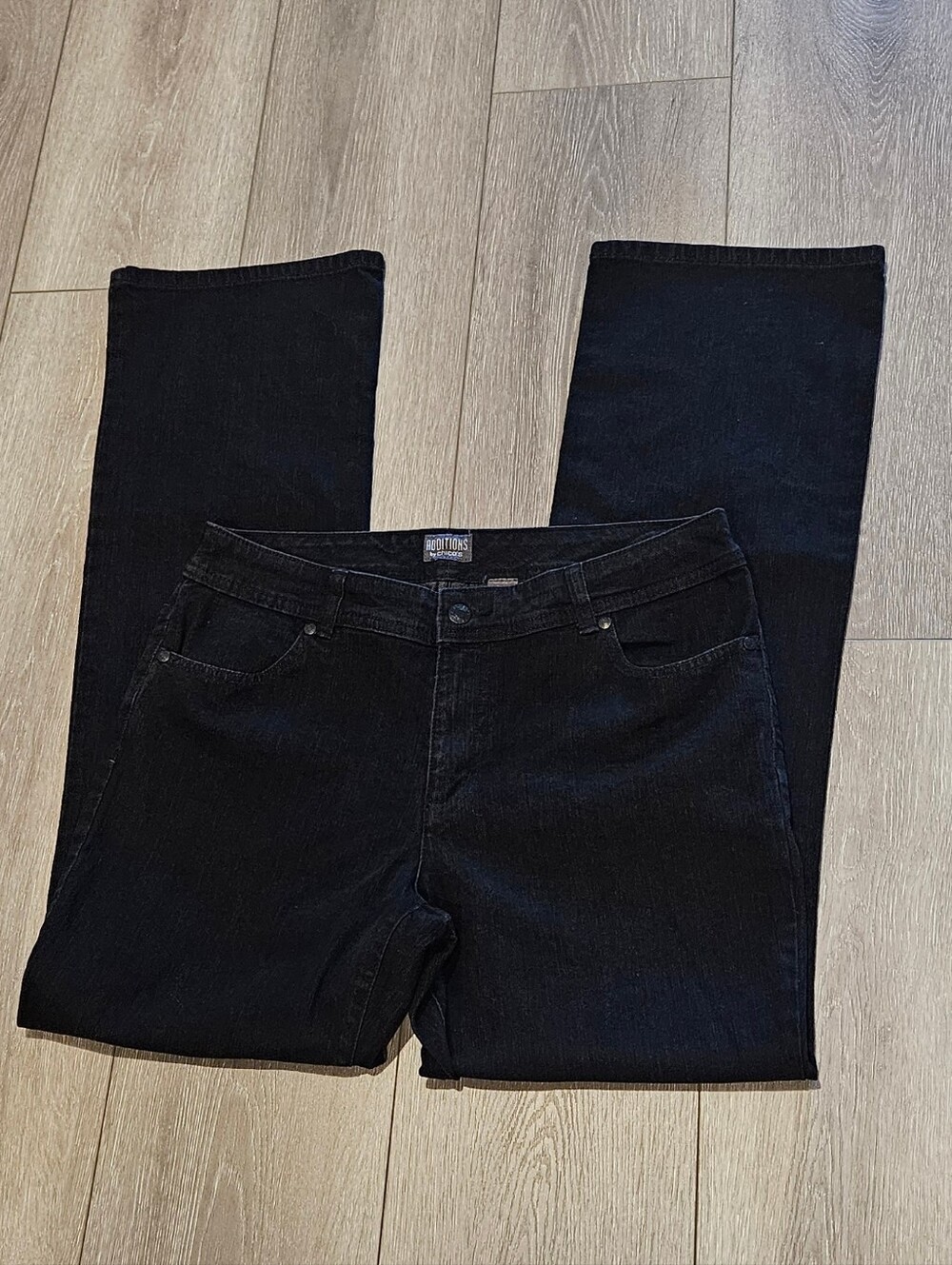 Additions by Chico's Black Bootcut Jeans Size 1 Regular (M/8)